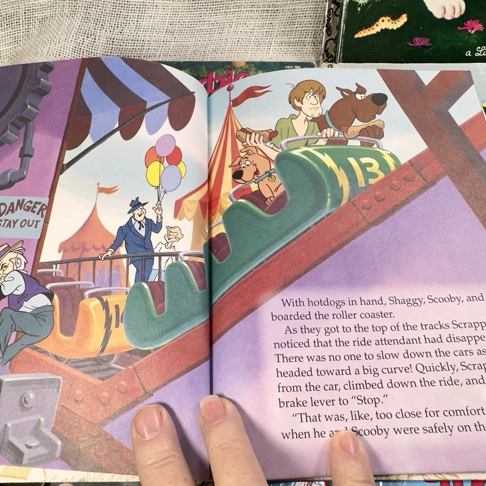 Little Golden Books Lot‎ 4 Poky Little Puppy Scooby Doo Barbie Taxi Kids